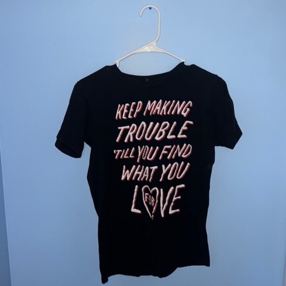 Limited Edition Valentine’s Day Fall Out Boy Tee - Picture 1 of 4